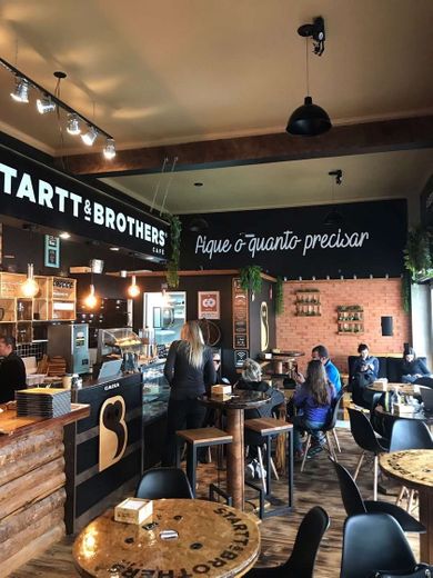 Startt & Brothers Café