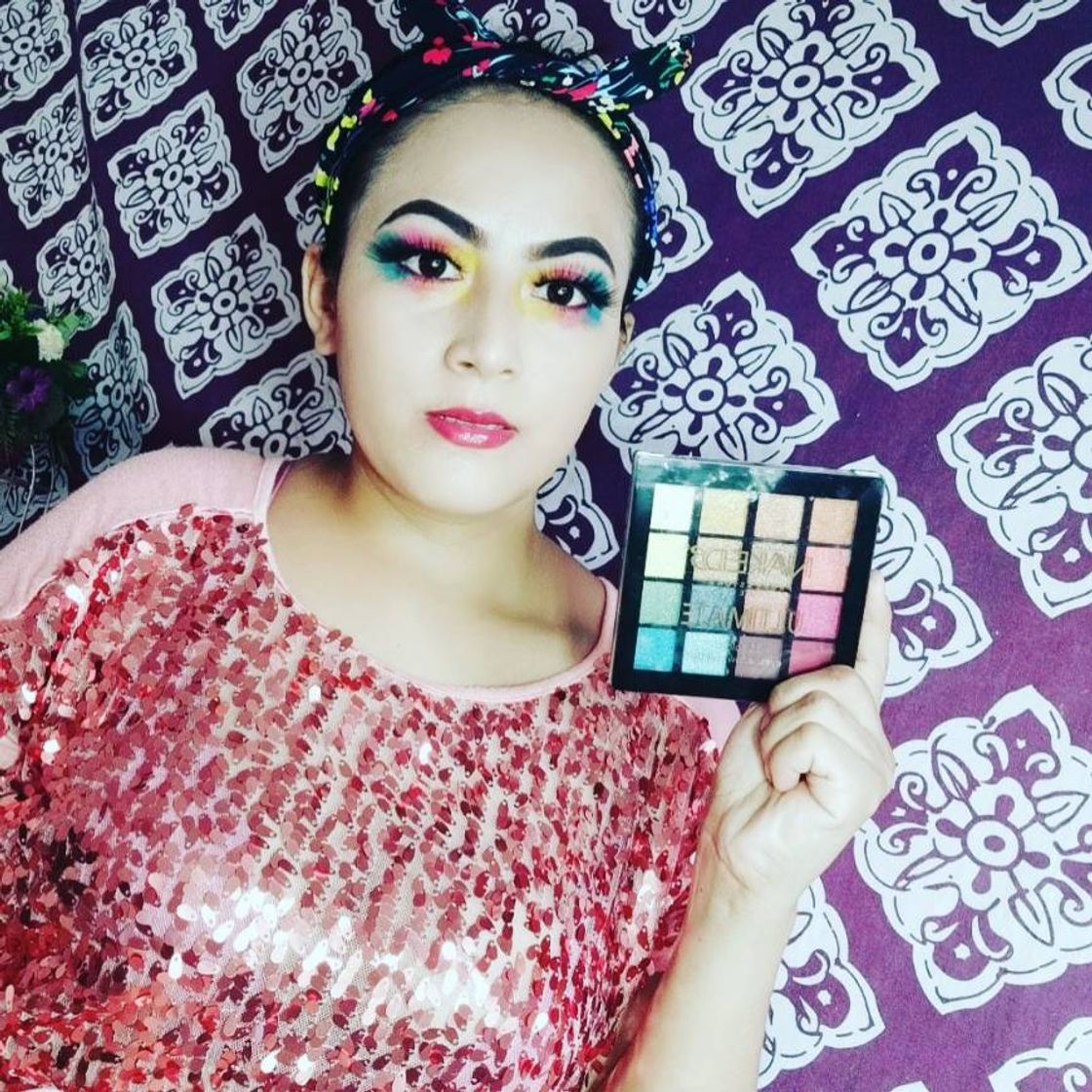 Moda Yuli makeup