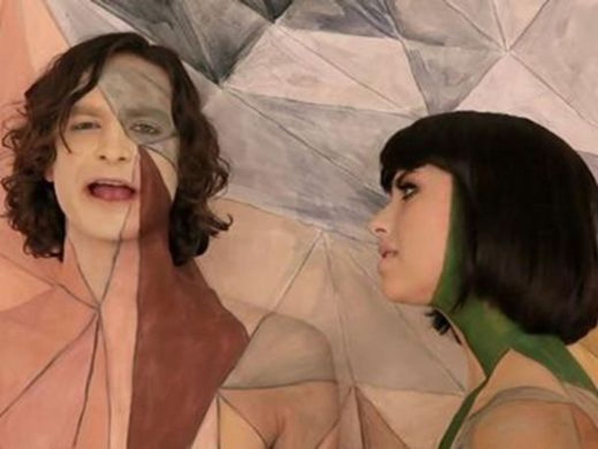 Music Somebody That I Used To Know