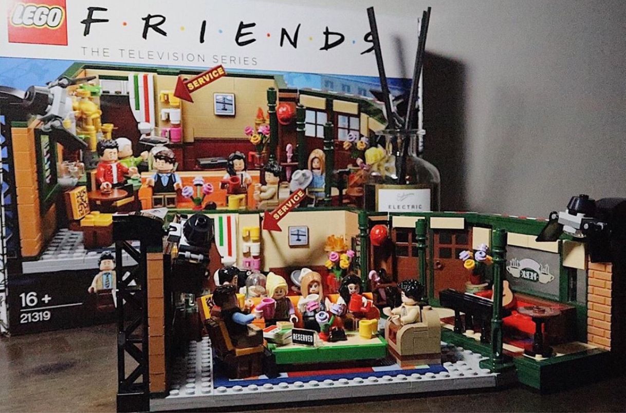 Fashion Set de Central Perk, LEGO, *Friends* TV Series 21319