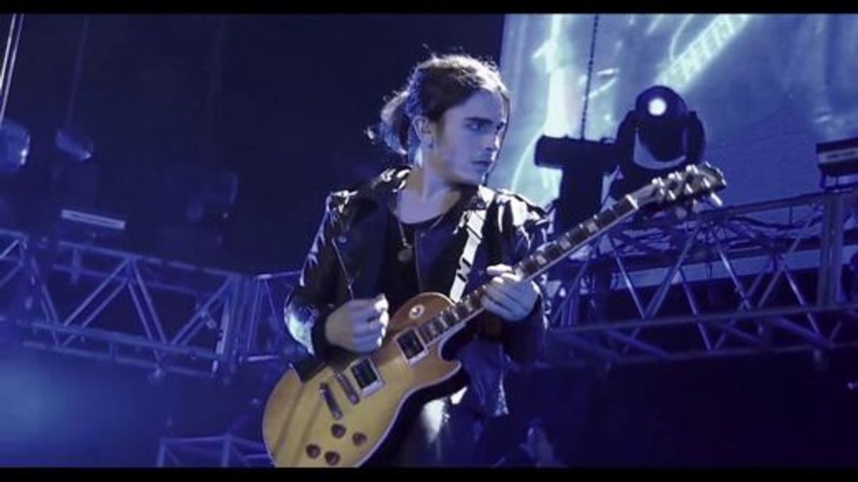 Moda Por mil noches - Luna Park - AIRBAG - YouTube