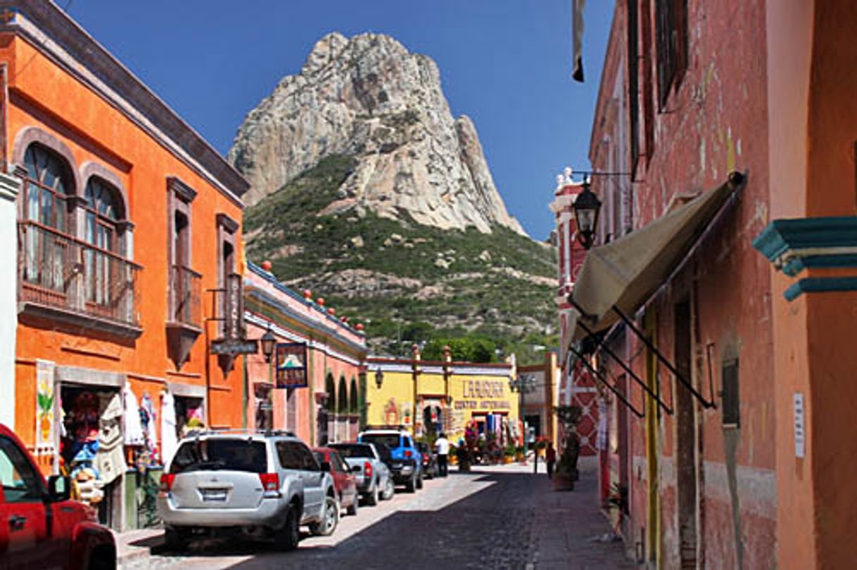 Lugar Peña de Bernal