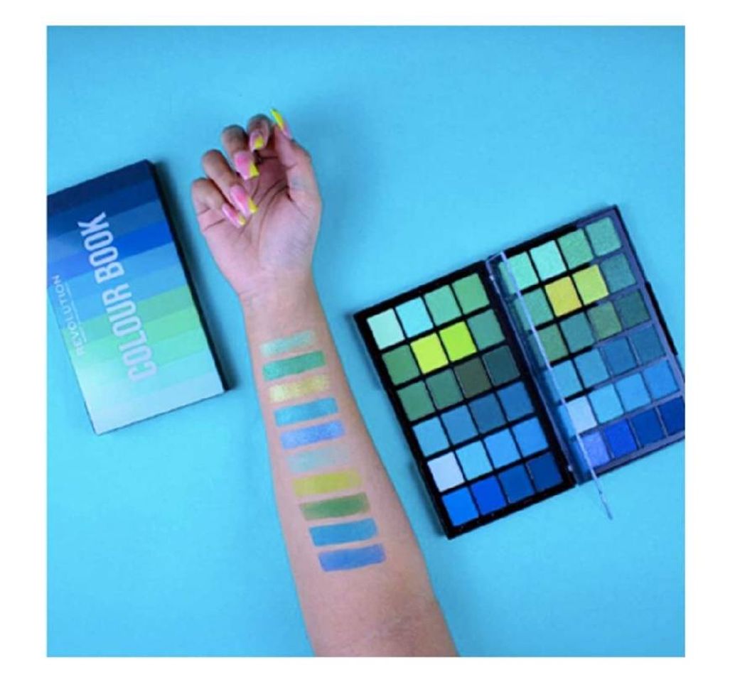 Products Paleta de sombras colorbook Revolution