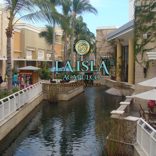 La Isla Shopping Village