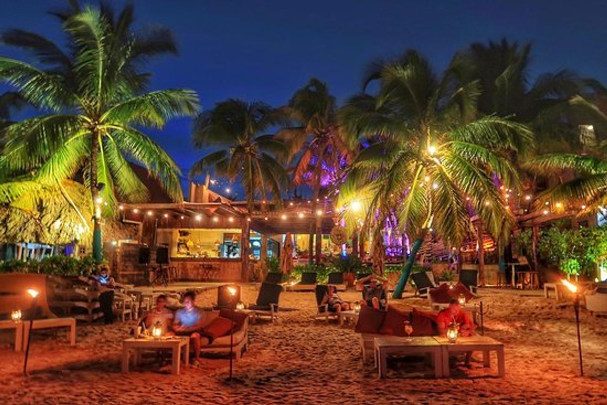 Restaurants INTI Beach