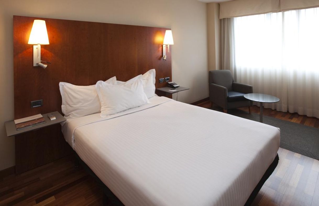 Lugar AC Hotel by Marriott Guadalajara, Spain