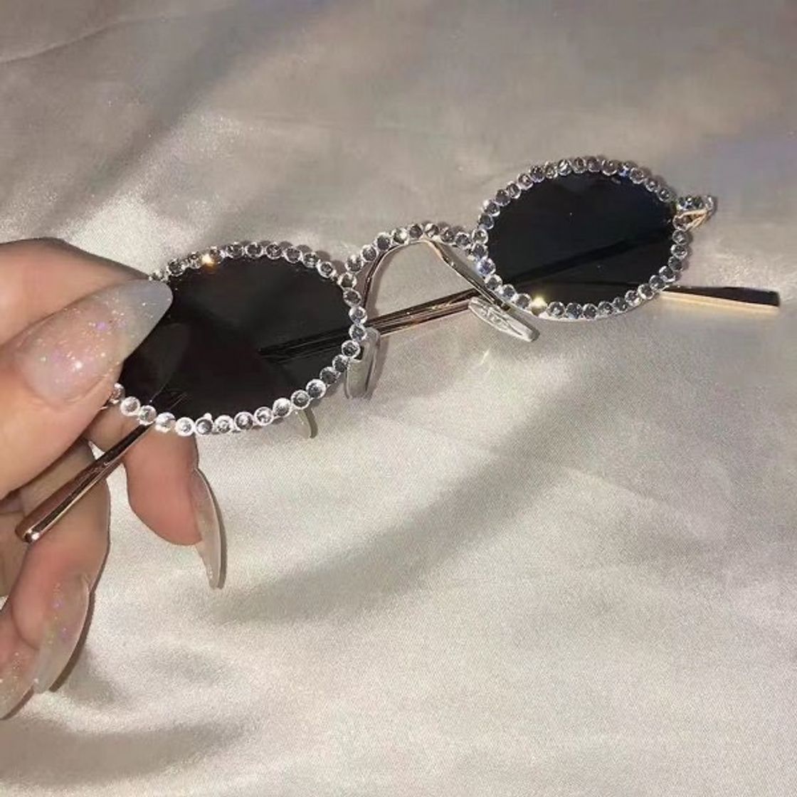 Fashion glasses