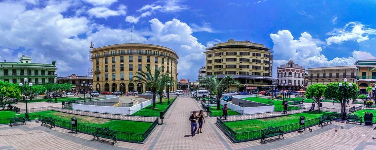 Lugar Plaza de la Libertad