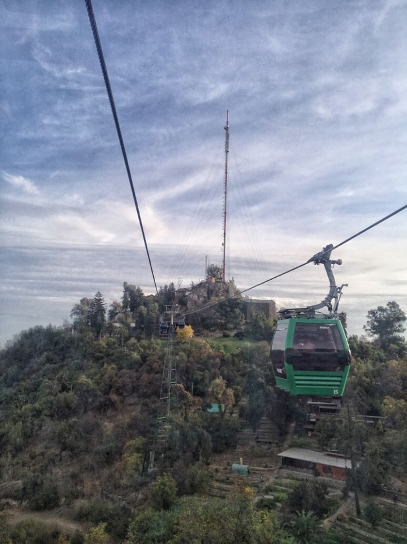 Lugares Estación Oasis. Teleférico Cerro San Cristobal