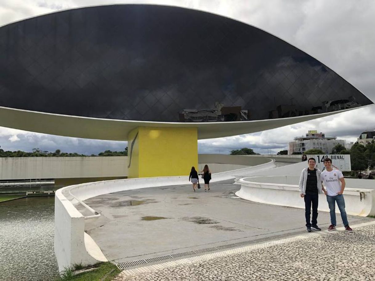 Place Museu Oscar Niemeyer