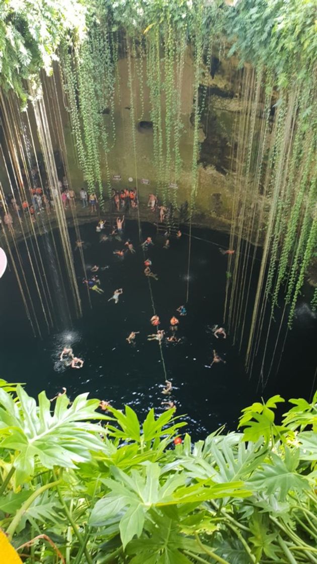 Lugar Cenote Ik-Kil