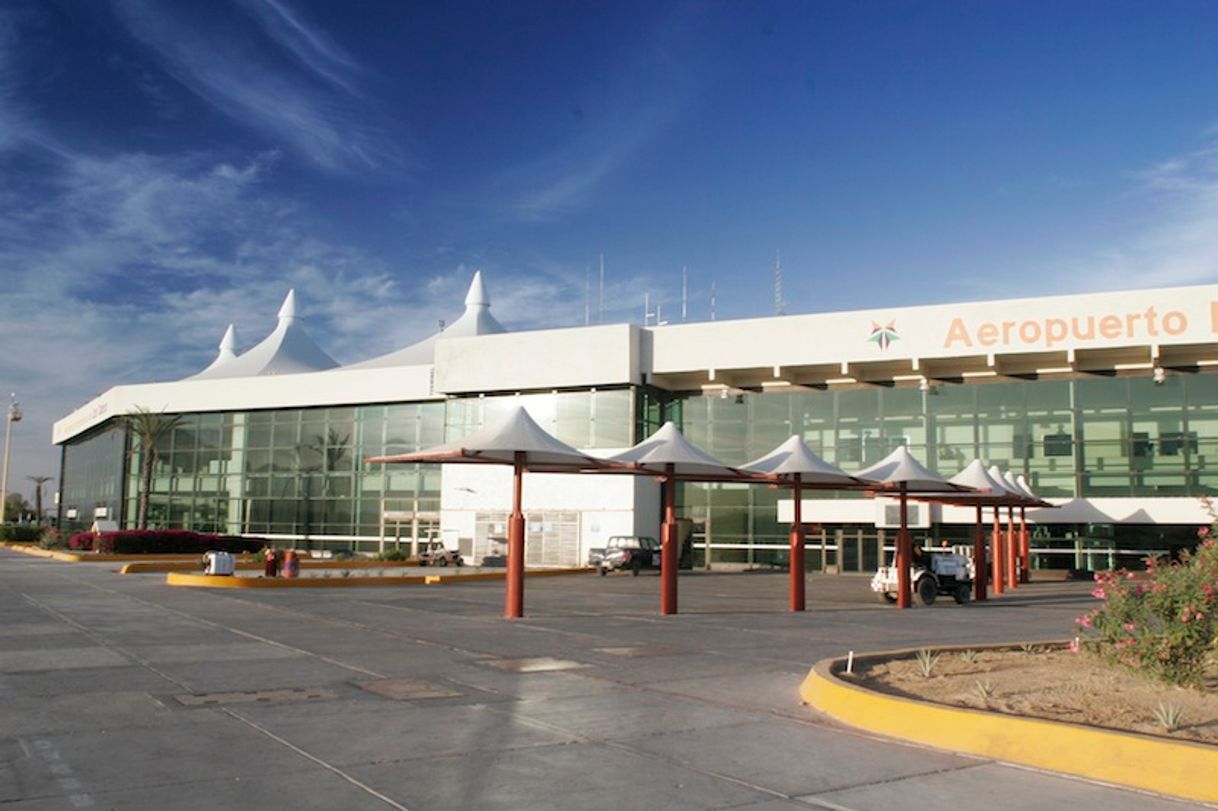 Lugar Los Cabos International Airport (SJD)