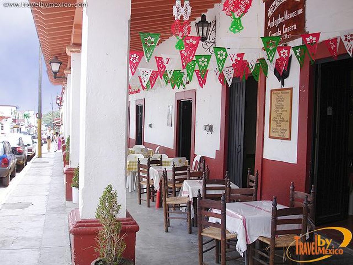 Restaurants Los Portales