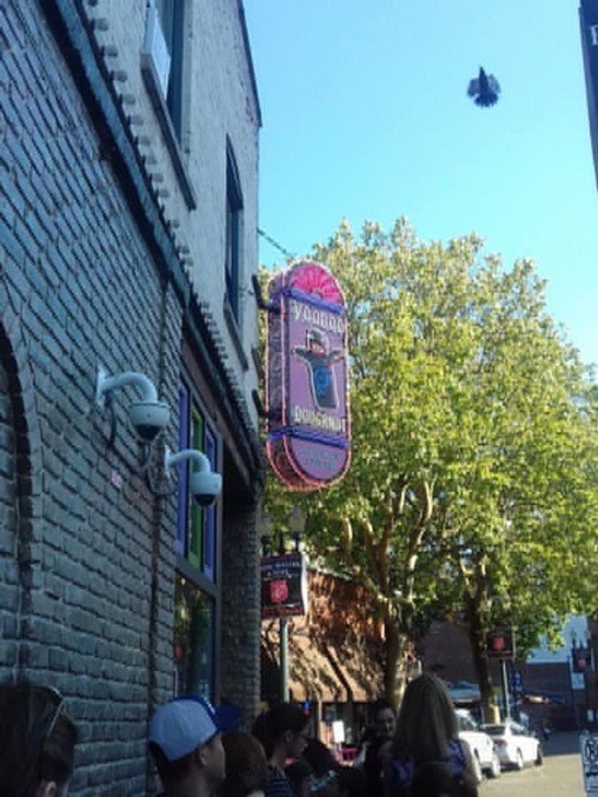 Restaurants Voodoo Doughnut