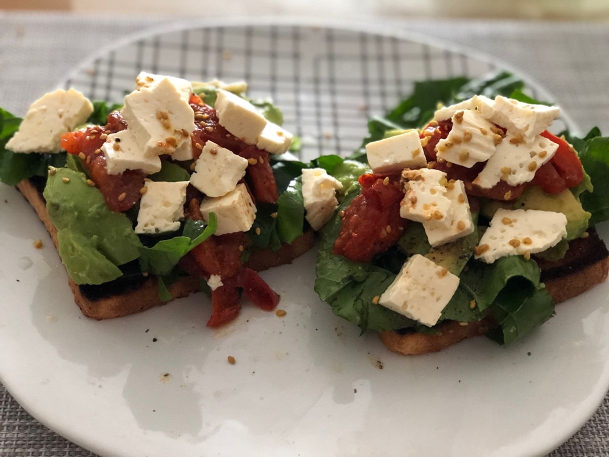 Fashion Avocado toast🥑🍞💚