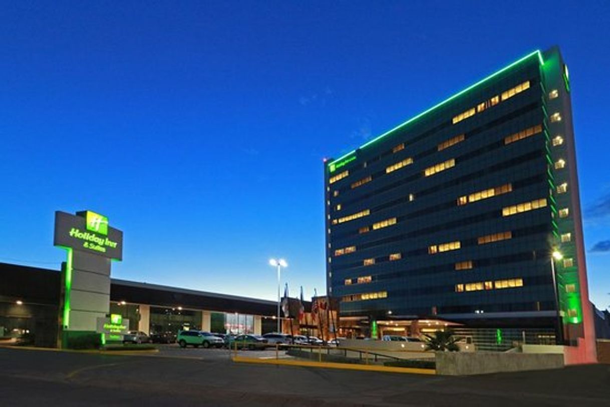 Place Holiday Inn & Suites Plaza Mayor