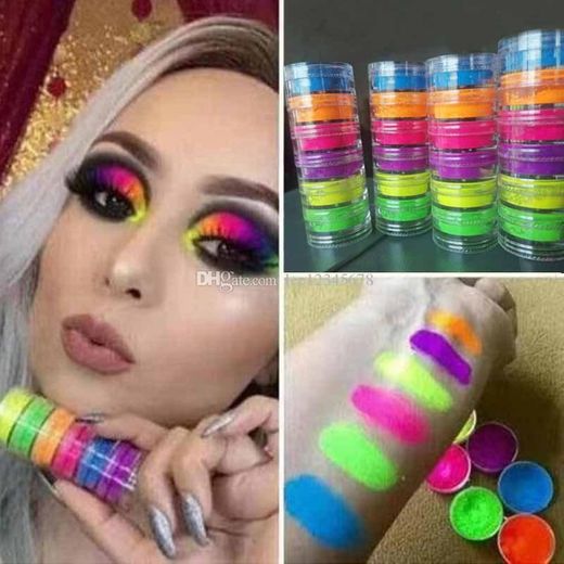 Maquillaje neón 