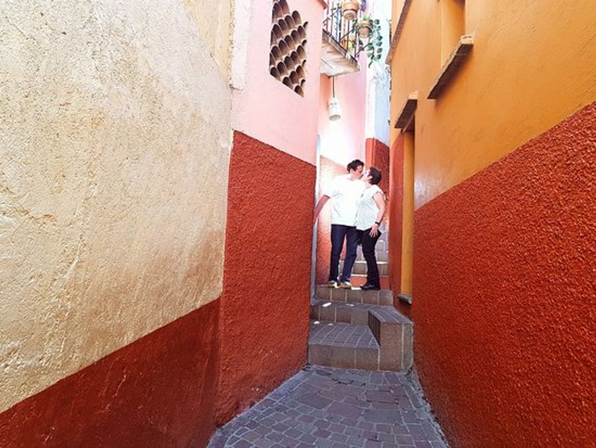 Place Callejón del Beso