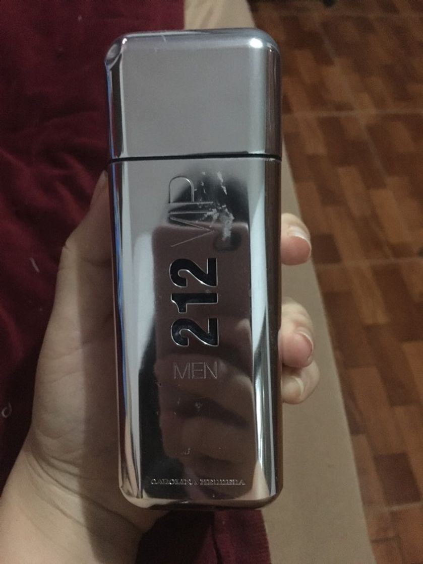 Belleza Carolina Herrera 212 Vip Men Agua de Tocador Vaporizador