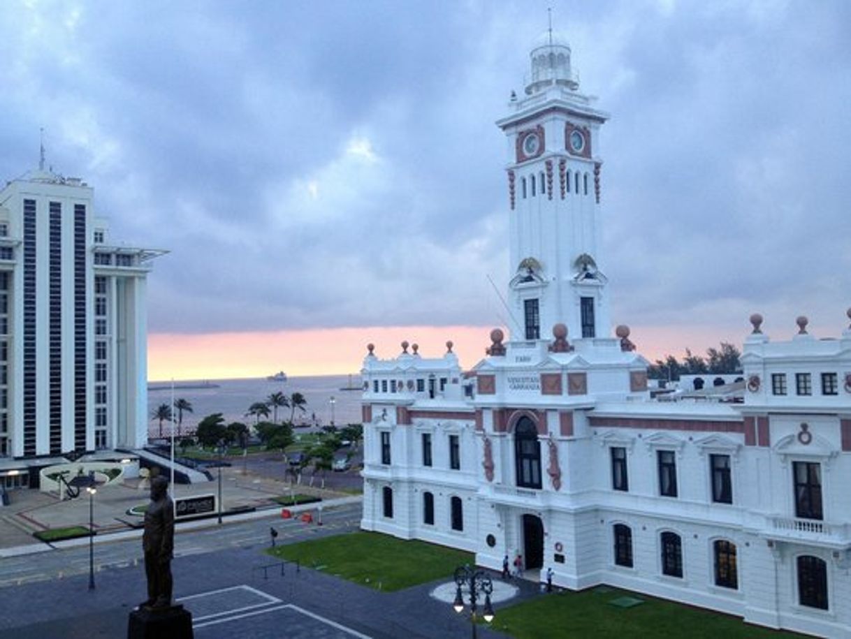 Lugar Malecón Veracruz Puerto