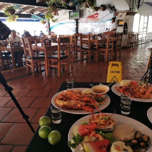 El Coleguita Mariscos Marina Vallarta