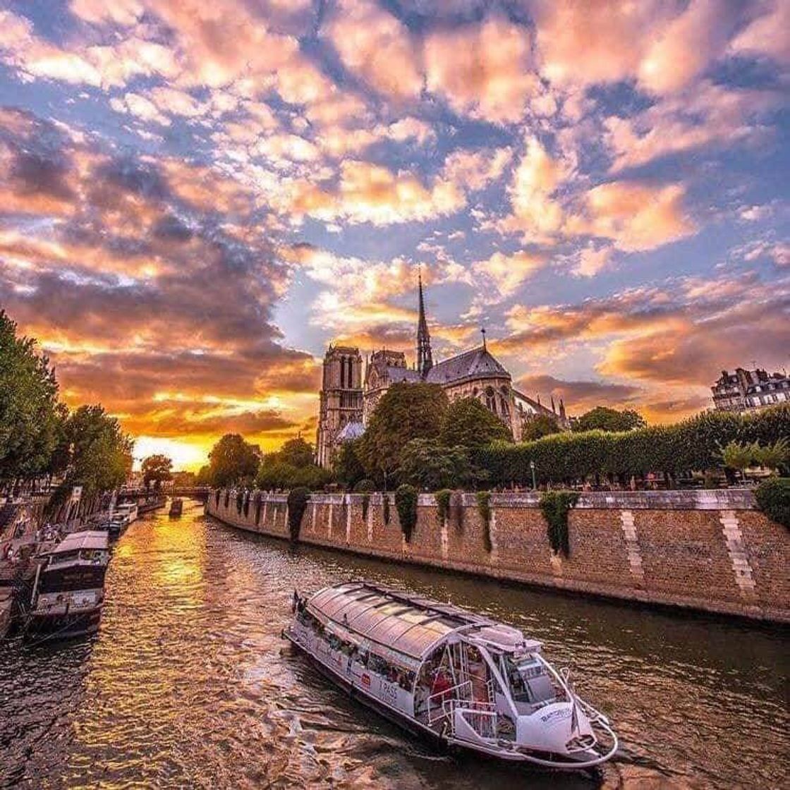 París