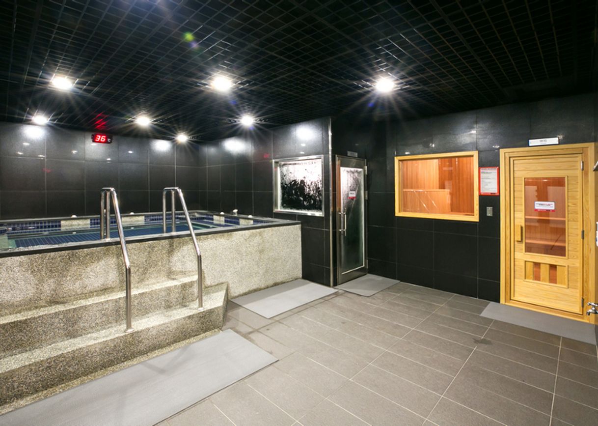 Lugar HOLA台中大墩店