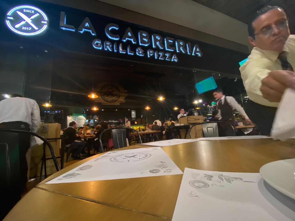 Restaurants La Cabreria grill & pizza Averanda