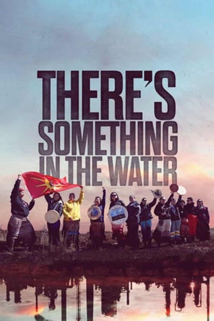 Movie Hay algo en el agua
