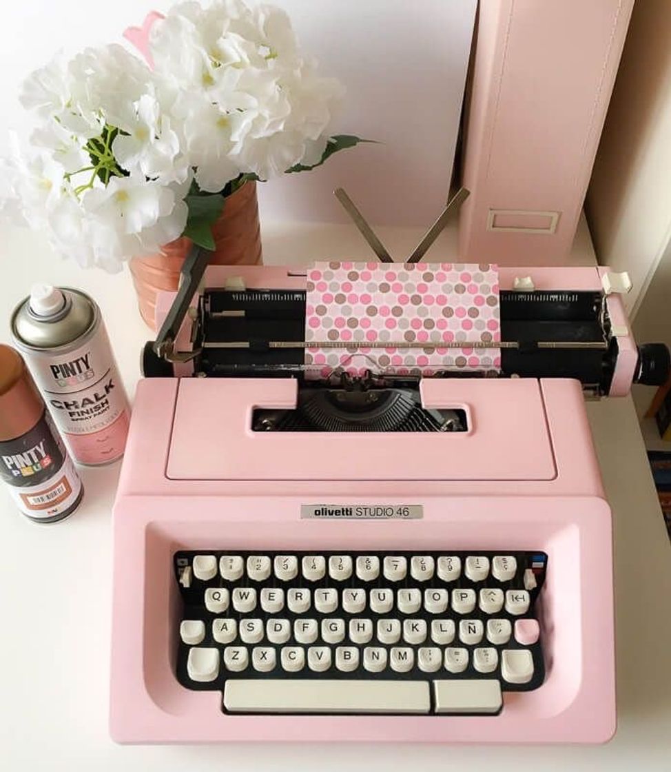 Fashion vintage typewriter