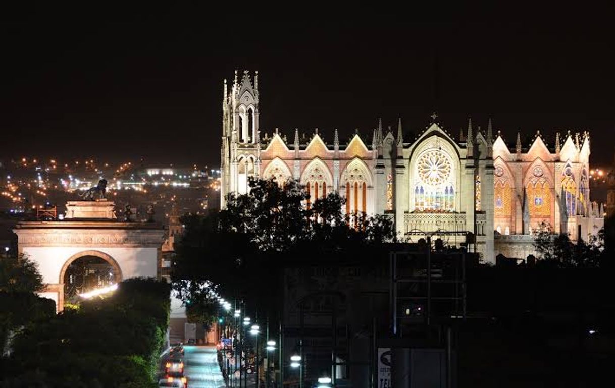 Place León