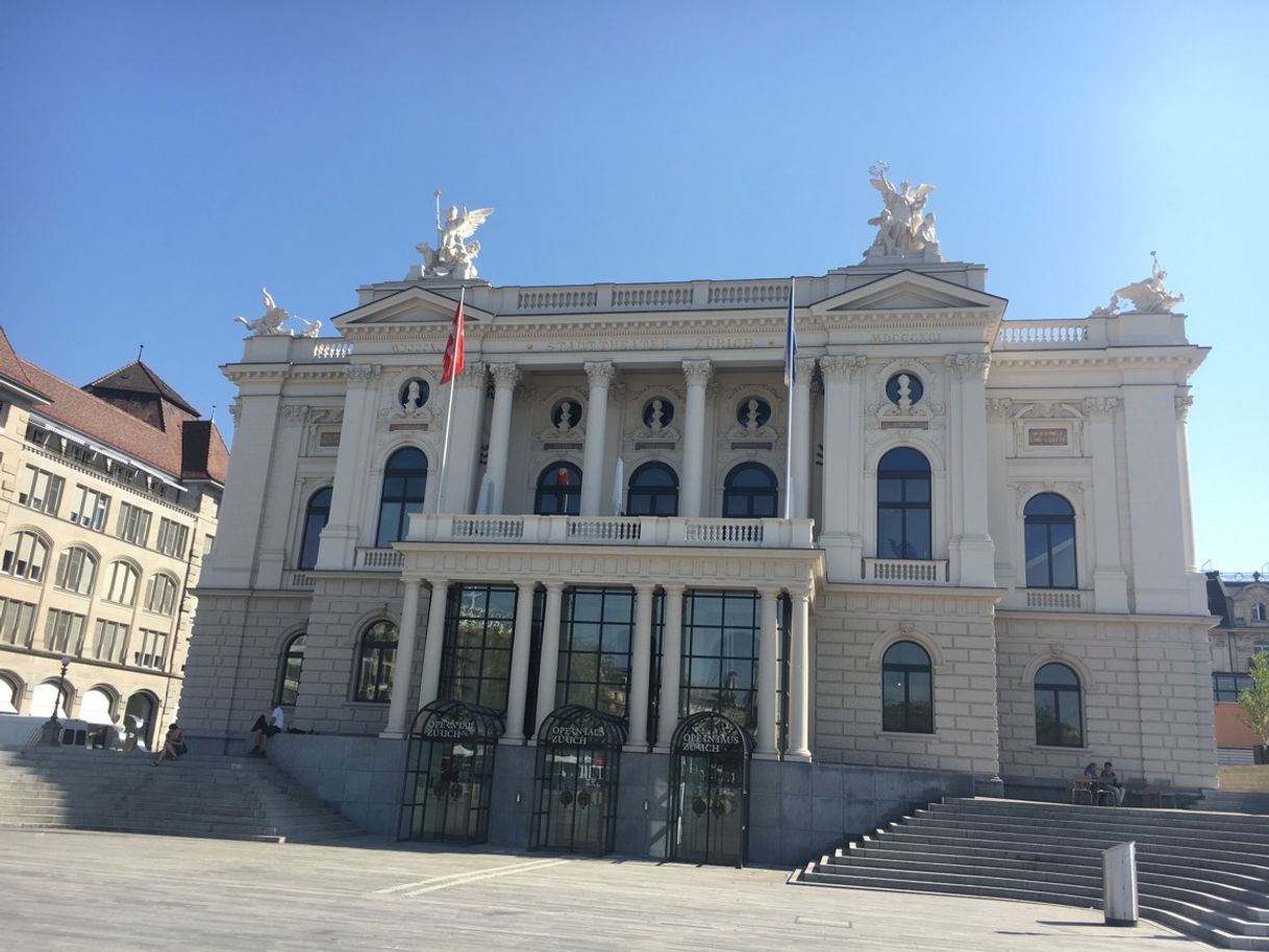 Place Zürich Opera House