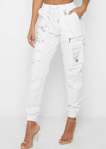 Women's cargo pants with marble chain