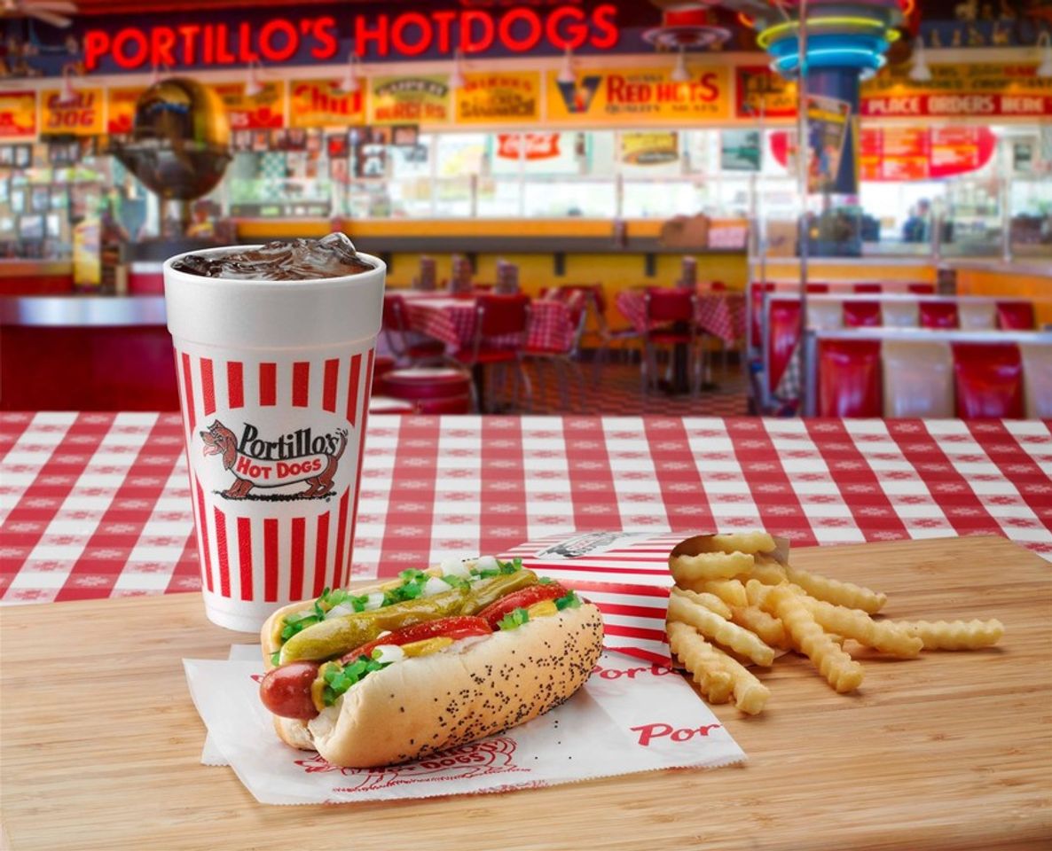 Restaurantes Portillo's Hot Dogs