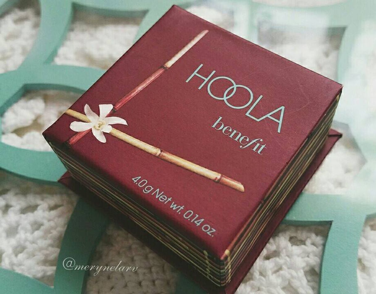 Social Hoola Matte Bronzer by Benefit Cosmetics 