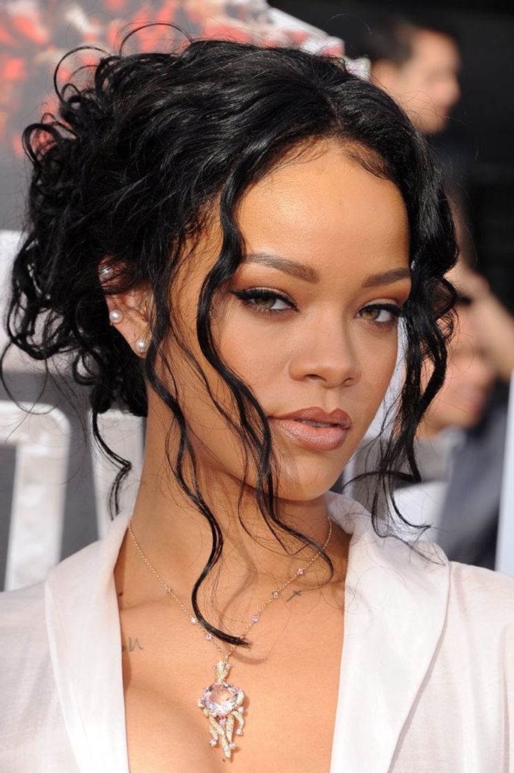 Social Rihanna