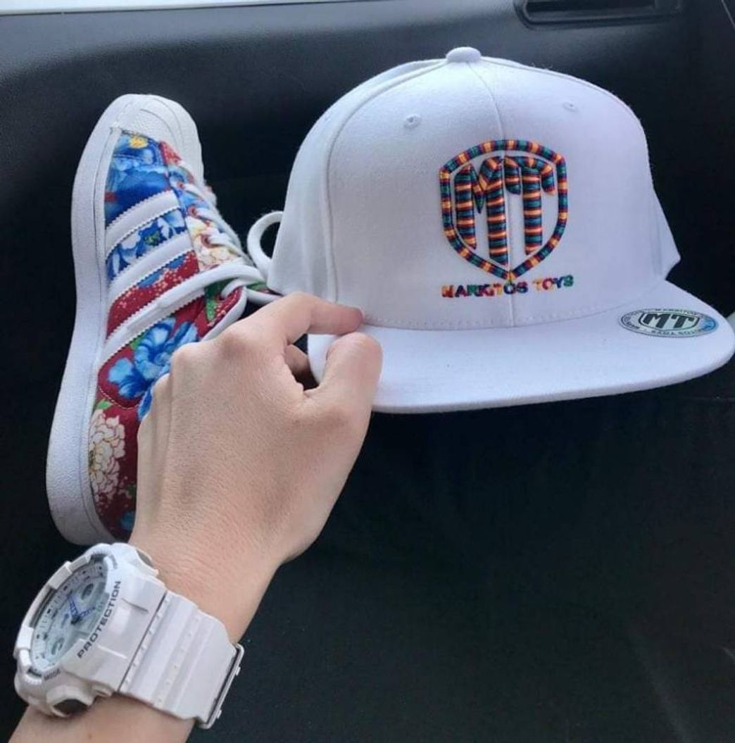 Social GORRAS MARKITOS TOY'S