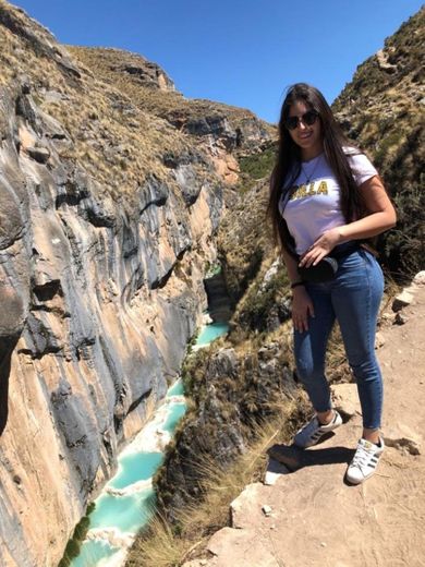 Millpu aguas turquesas de Ayacucho-Perú