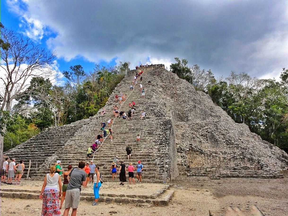 Lugar Cobá