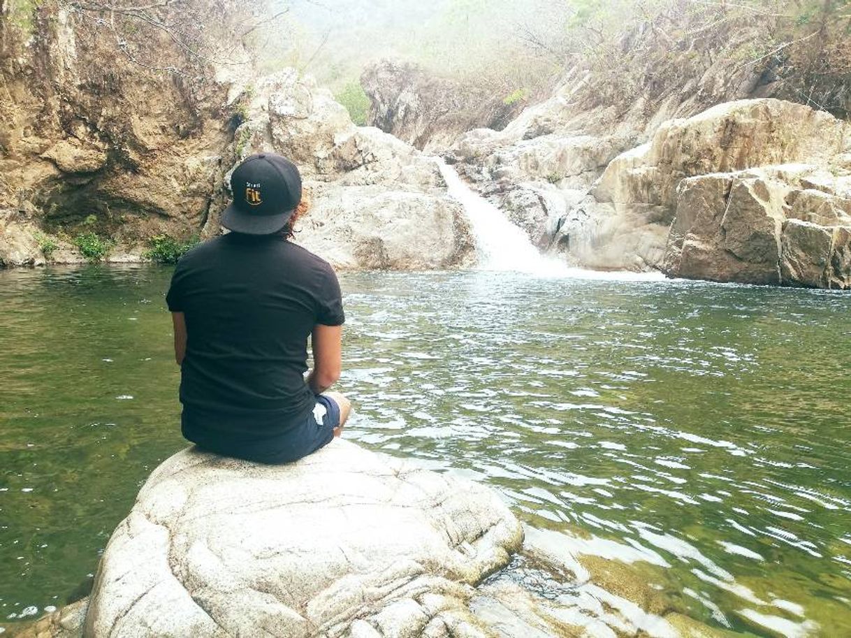 Lugares El salto waterfalls