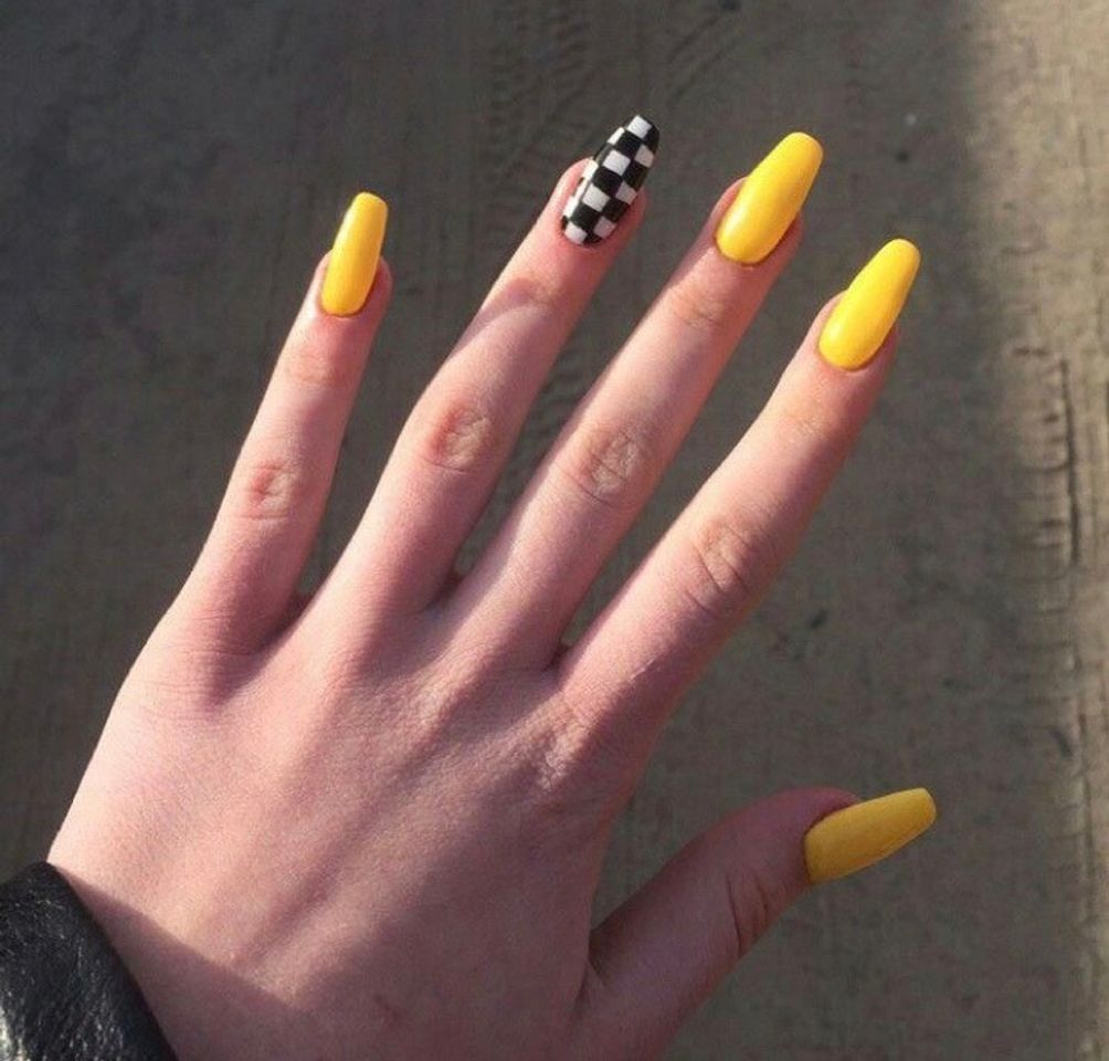 Moda nails💛