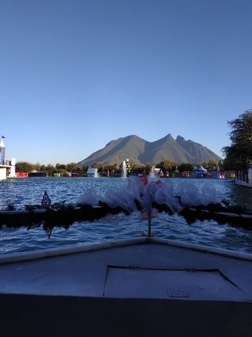 Place Paseo Santa Lucía