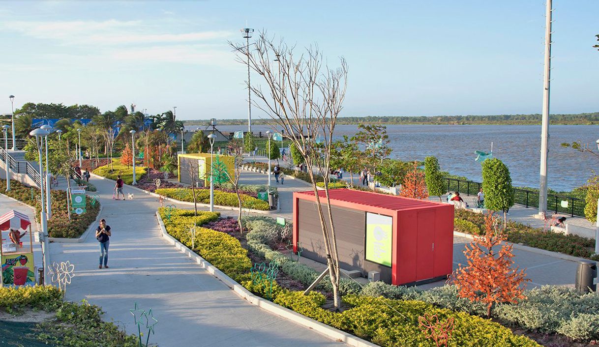 Place Malecón Turístico Rio Magdalena Barranquilla Colombia l