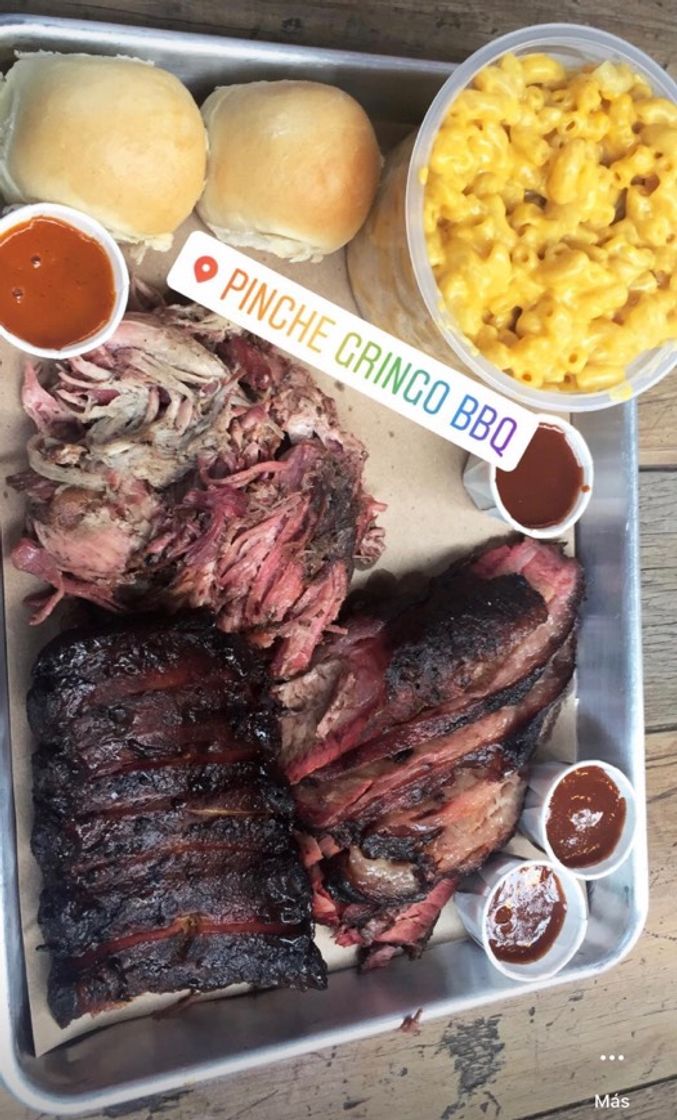 Restaurants Pinche Gringo BBQ · Patio