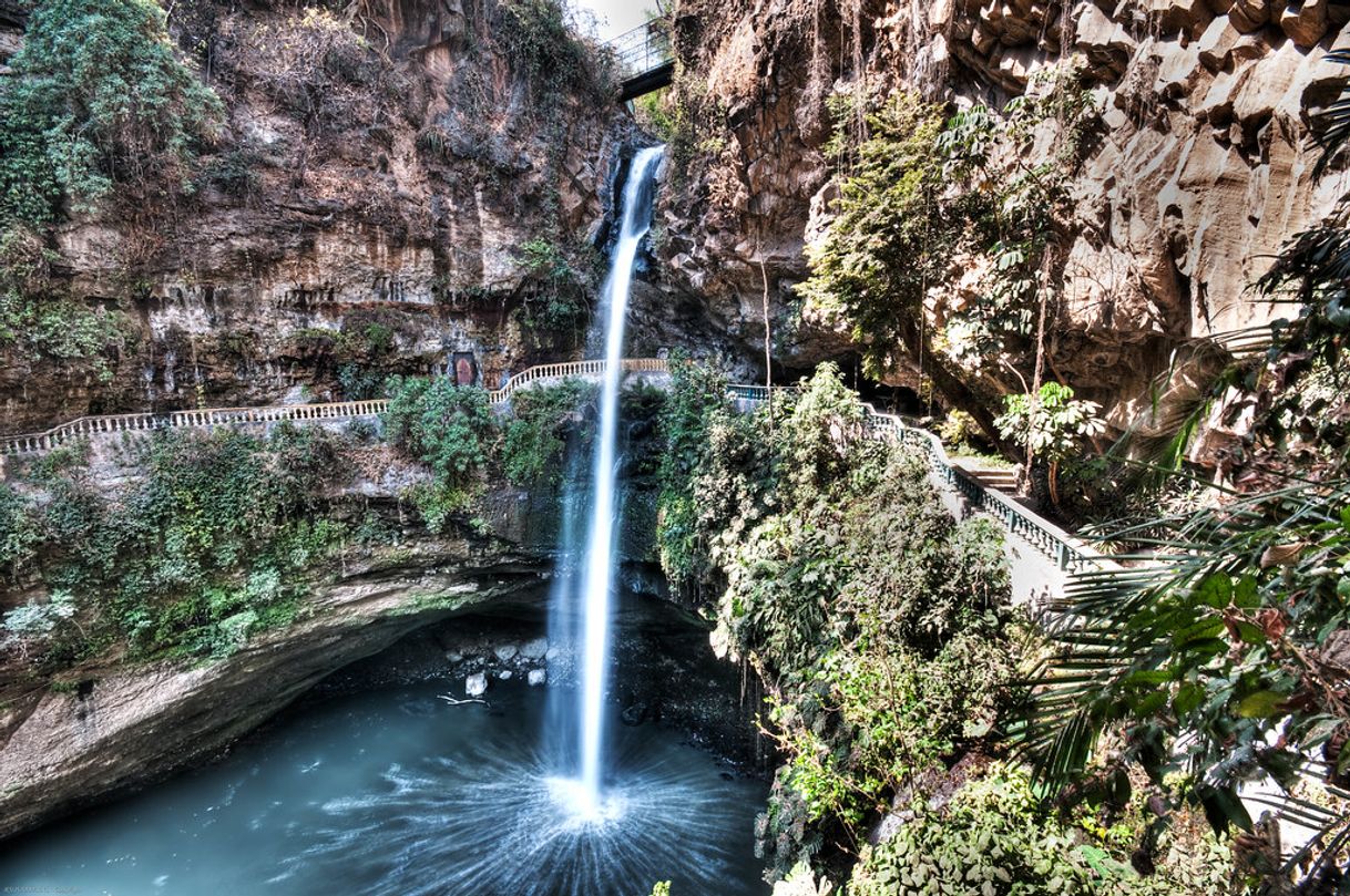 Lugar Cascada El Salto de San Antón