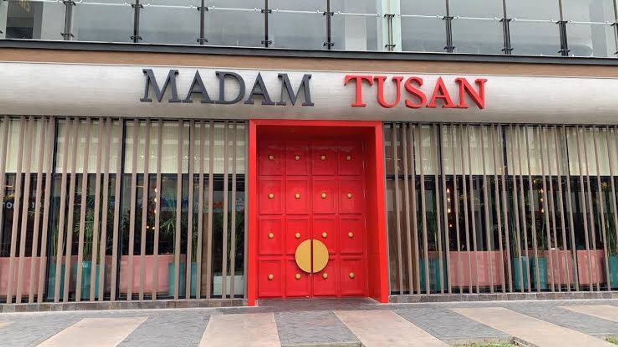 Restaurants Madam Tusan