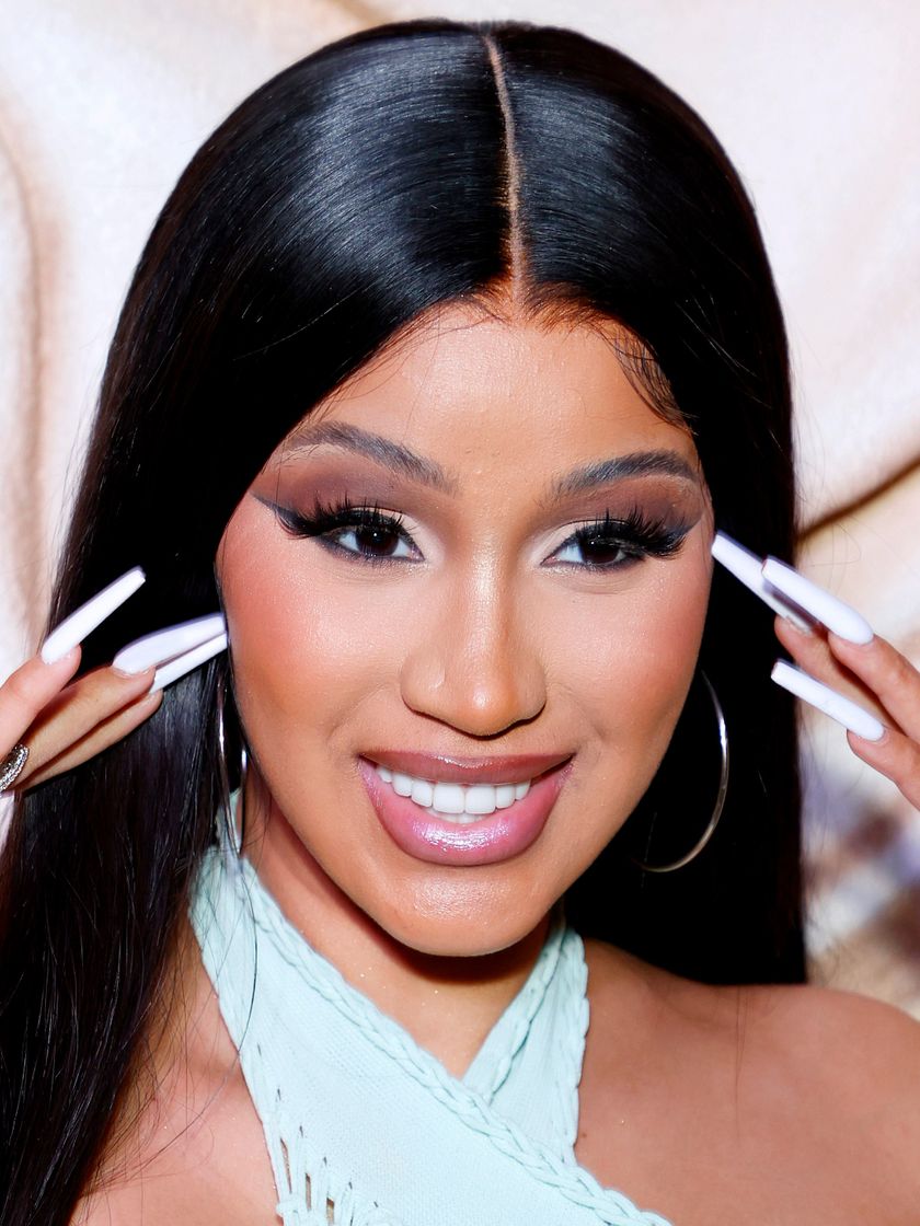 Social Cardi b