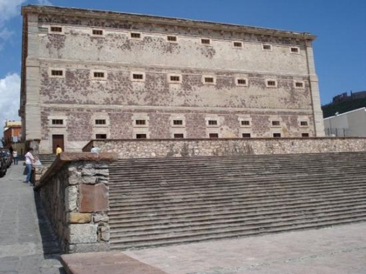 Lugar Museo Regional de Guanajuato Alhóndiga de Granaditas