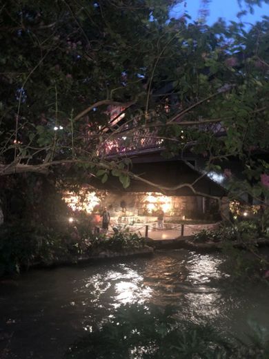 Paseo del río de San Antonio