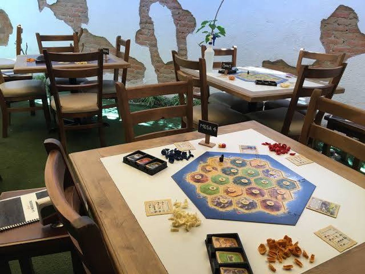 Restaurants Board Game La Madriguera